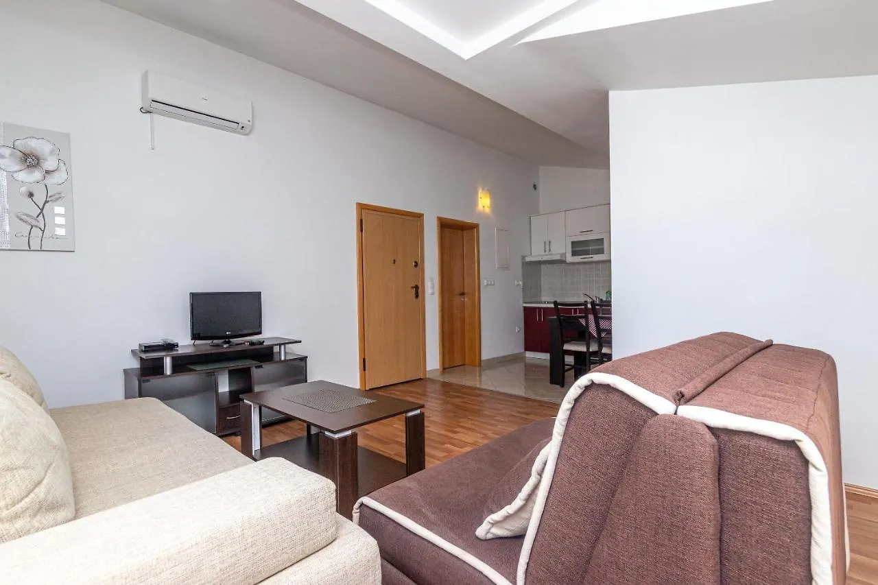 Apartments Janja Trogir