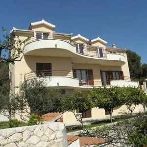 Ferdi , Trogir Chorwacja