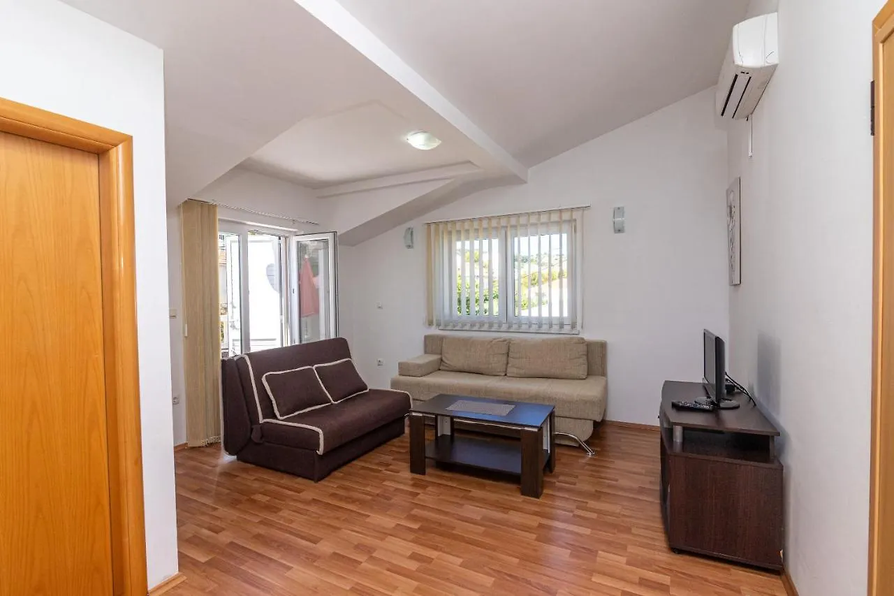 Apartments Janja Trogir 0*,  Croatia