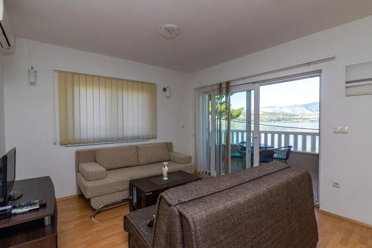 Apartments Janja Trogir Croatia