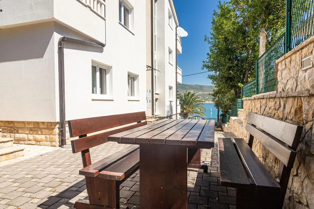 Apartments Janja Trogir Croatia