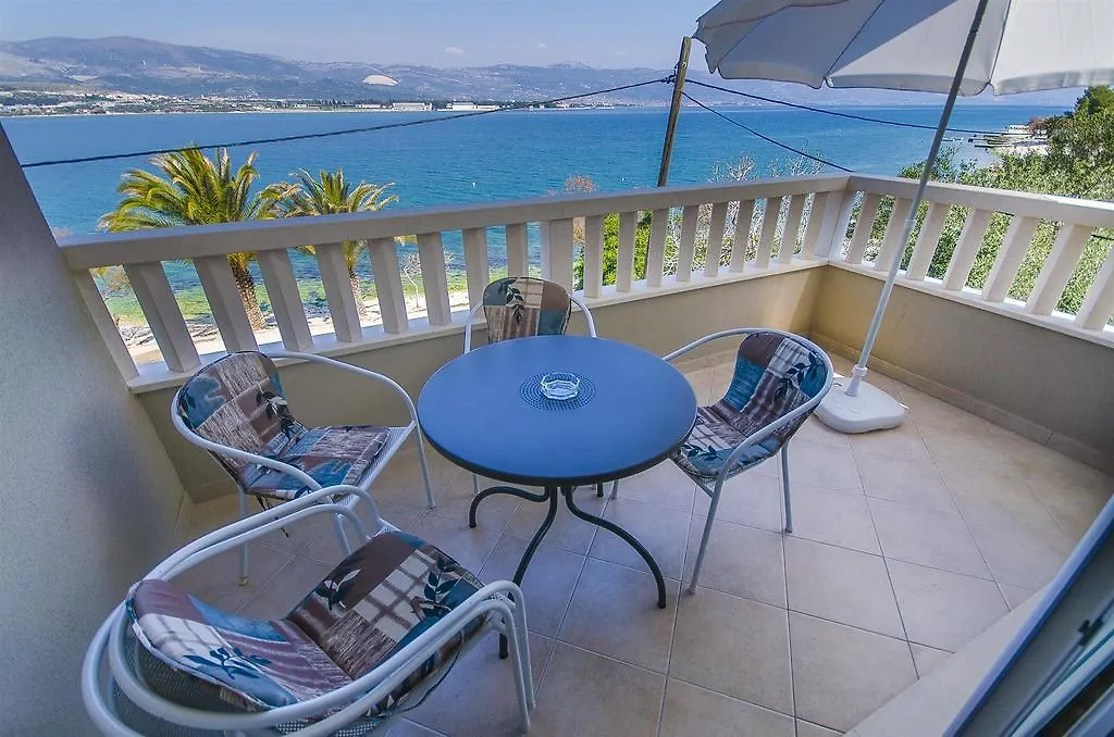 Apartments Janja Trogir
